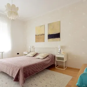Large Two Bedroom Family App - Free Parking Apartament Lublana